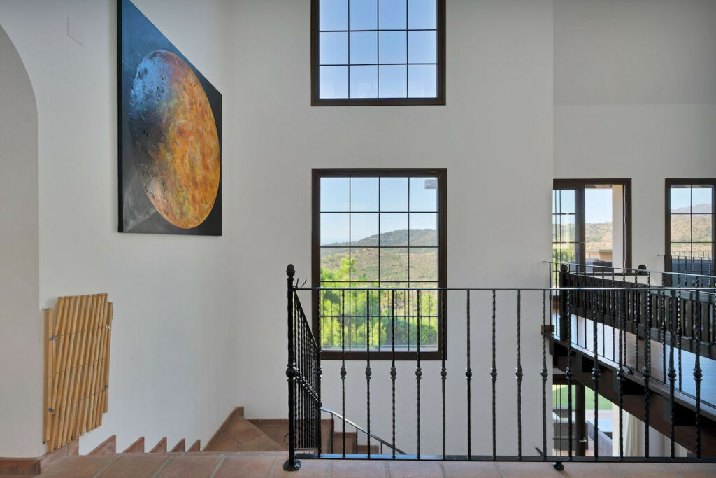 Detached Villa Benahavís Málaga - image 8