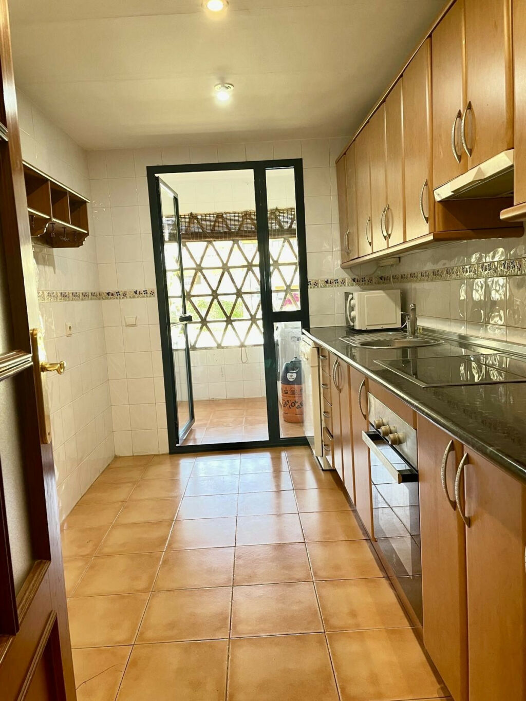 Ground Floor Apartment Selwo Málaga - image 8