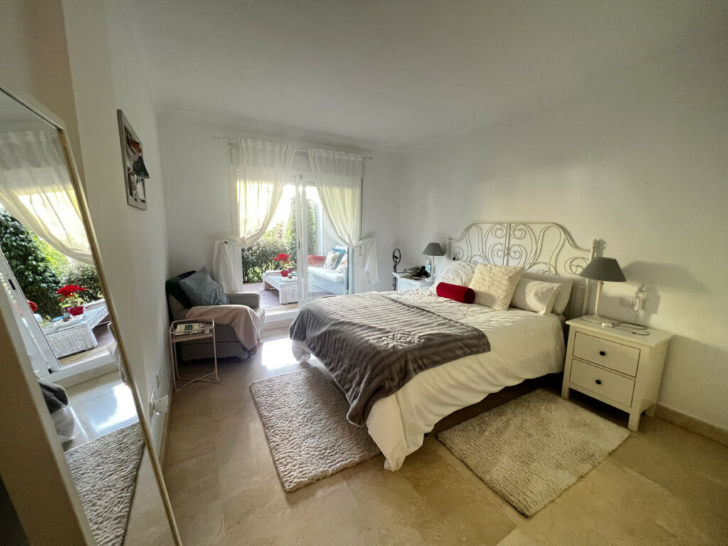 Ground Floor Apartment San Pedro de Alcántara Málaga - image 9