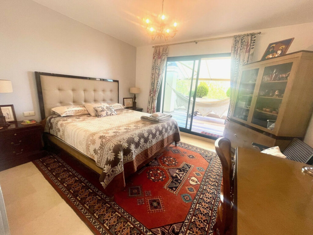 Penthouse Benahavís Málaga - image 9