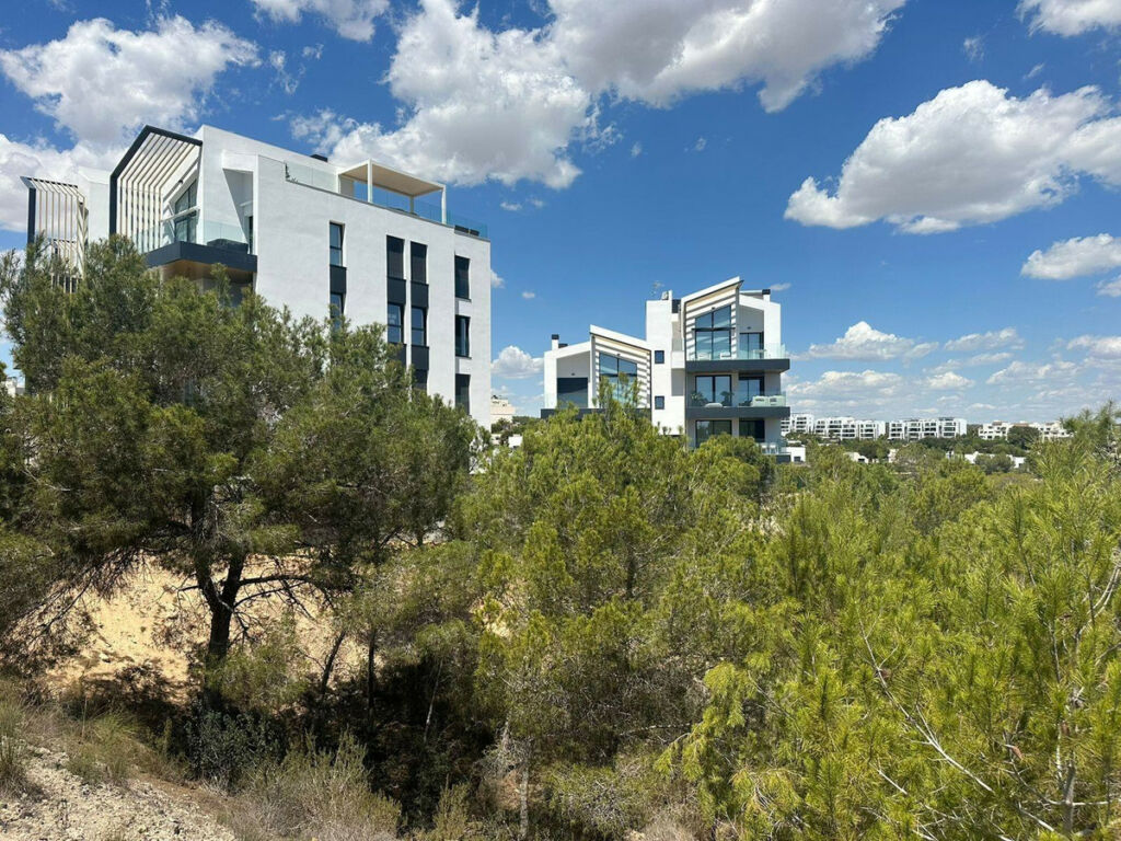 Middle Floor Apartment Orihuela Alicante - image 9
