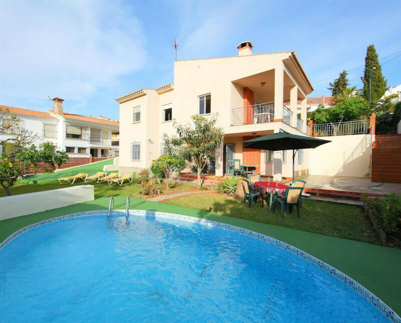 Detached Villa Benajarafe Málaga