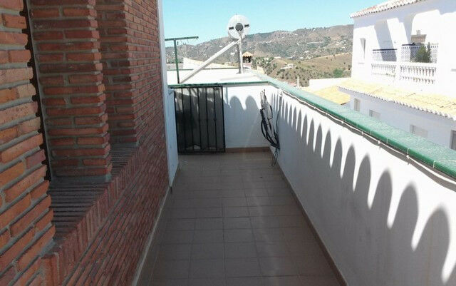 Ground Floor Apartment Frigiliana Málaga