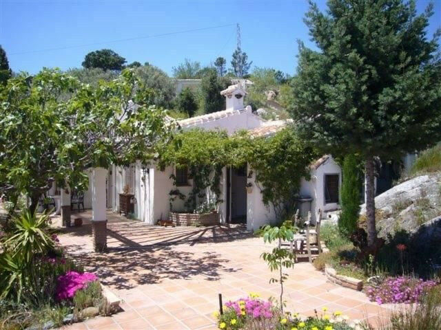 Finca - Cortijo Canillas de Albaida Málaga