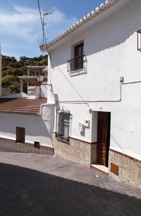 Townhouse Benamocarra Málaga