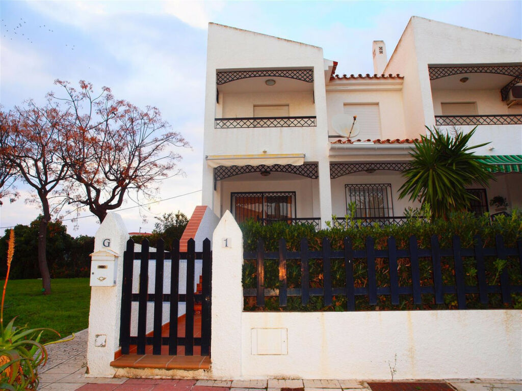 Semi-Detached House Almayate Málaga