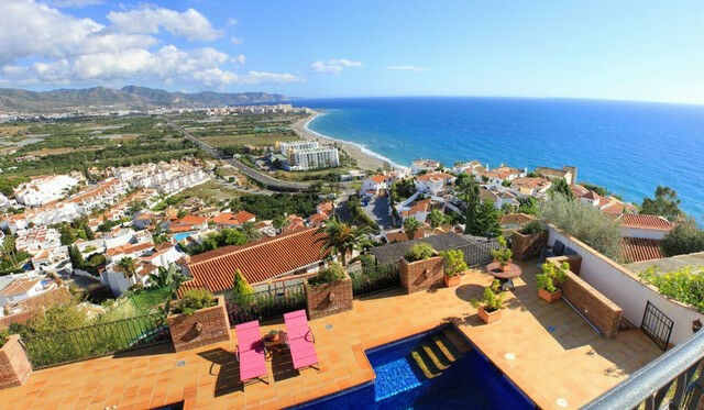 Detached Villa Nerja Málaga