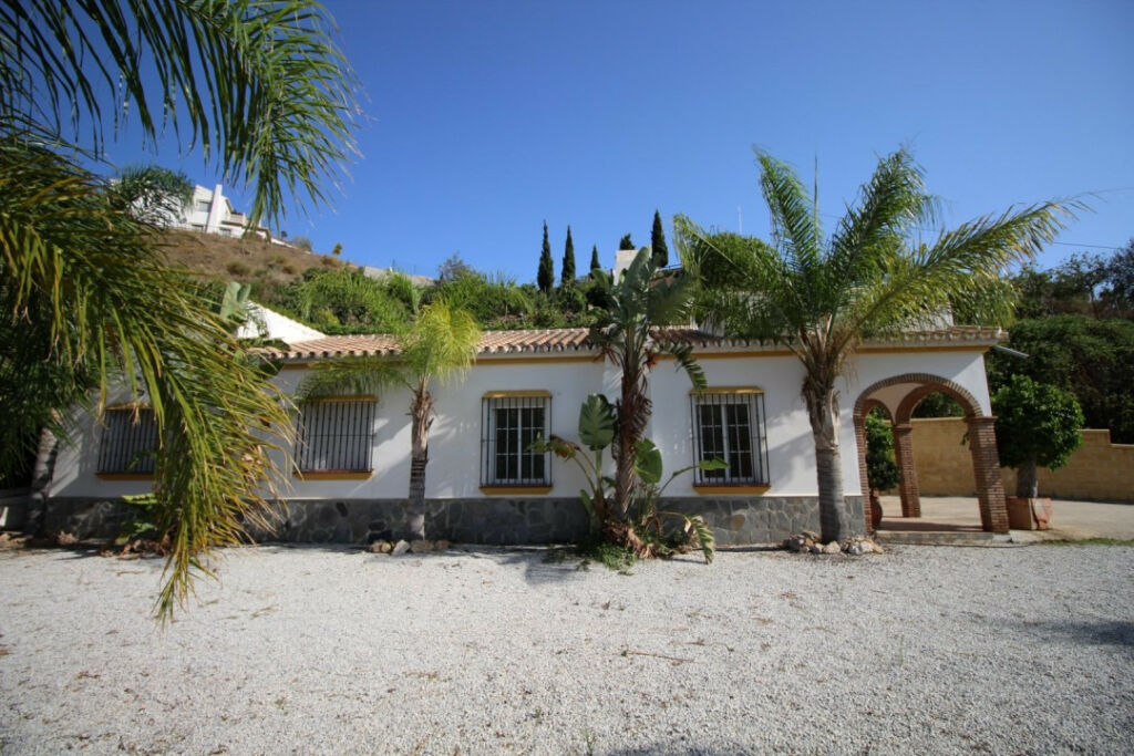 Detached Villa Arenas Málaga