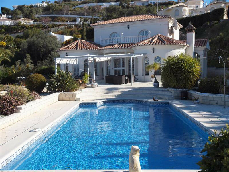 Detached Villa Algarrobo Málaga