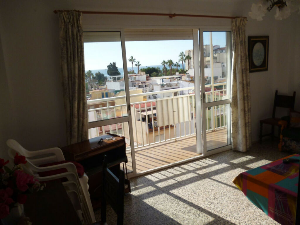 Middle Floor Apartment Torre del Mar Málaga