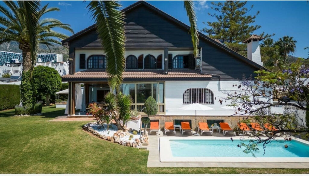Detached Villa Marbella Málaga
