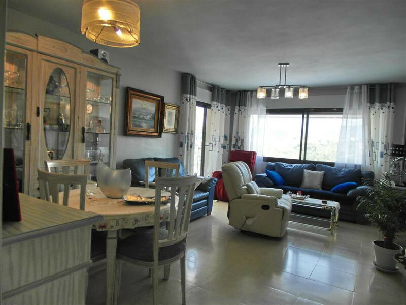 Middle Floor Apartment Benagalbon Málaga