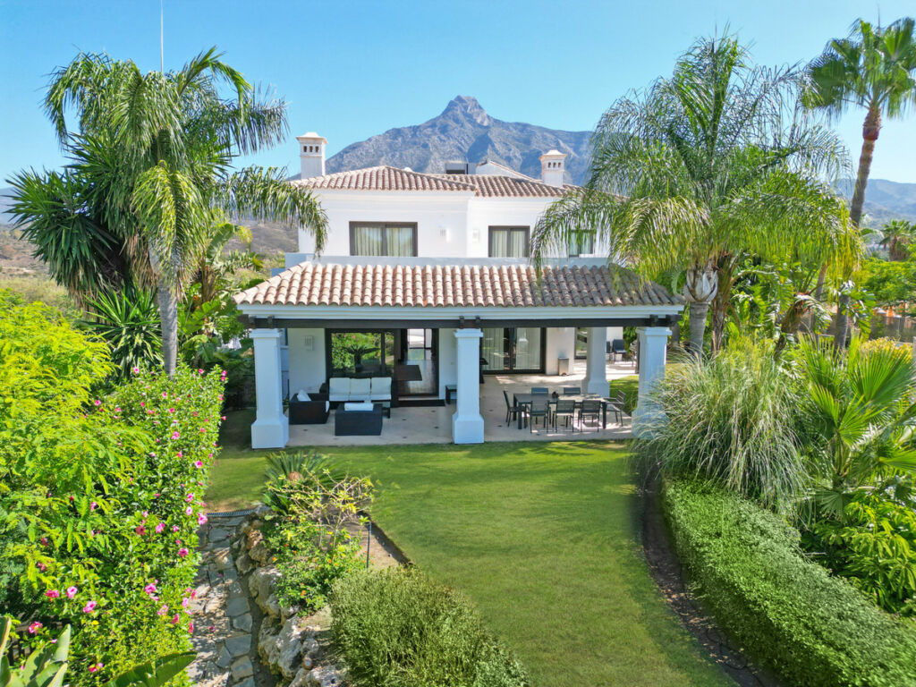 Detached Villa The Golden Mile Málaga