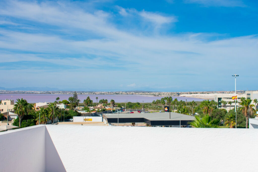 Townhouse Torrevieja Alicante - image 21