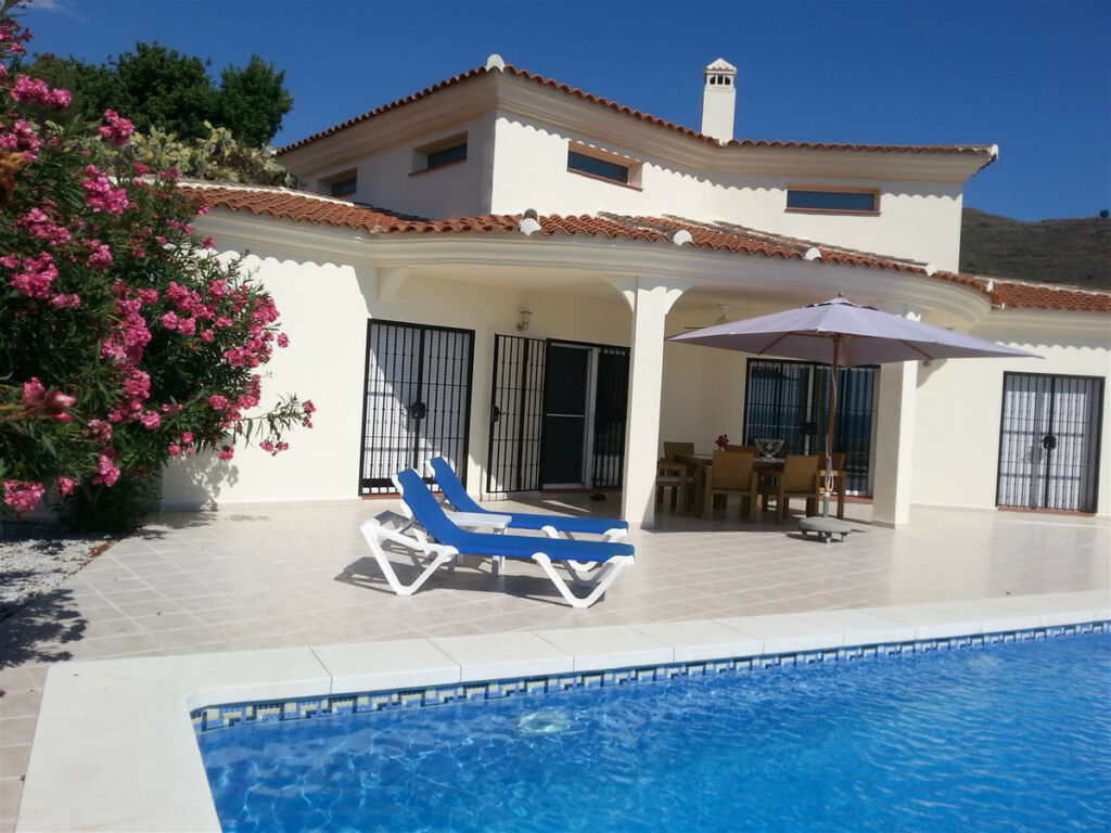 Detached Villa Arenas Málaga