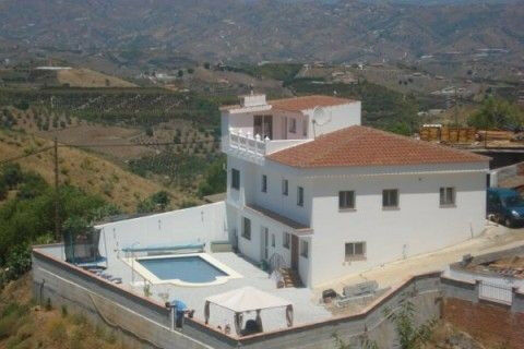 Detached Villa Iznate Málaga