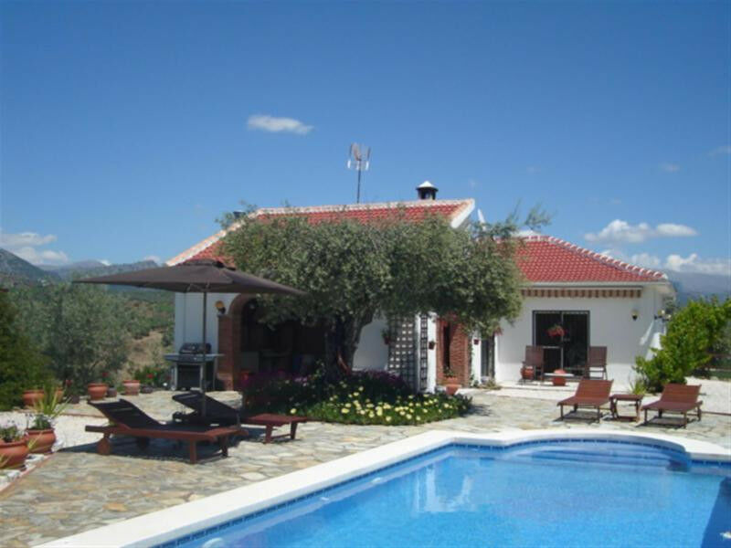 Detached Villa Colmenar Málaga