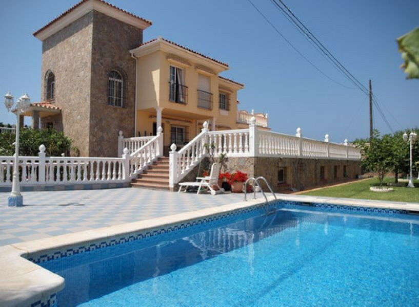 Detached Villa Benajarafe Málaga