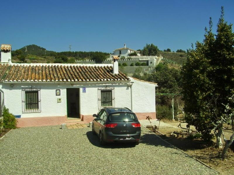 Detached Villa Colmenar Málaga