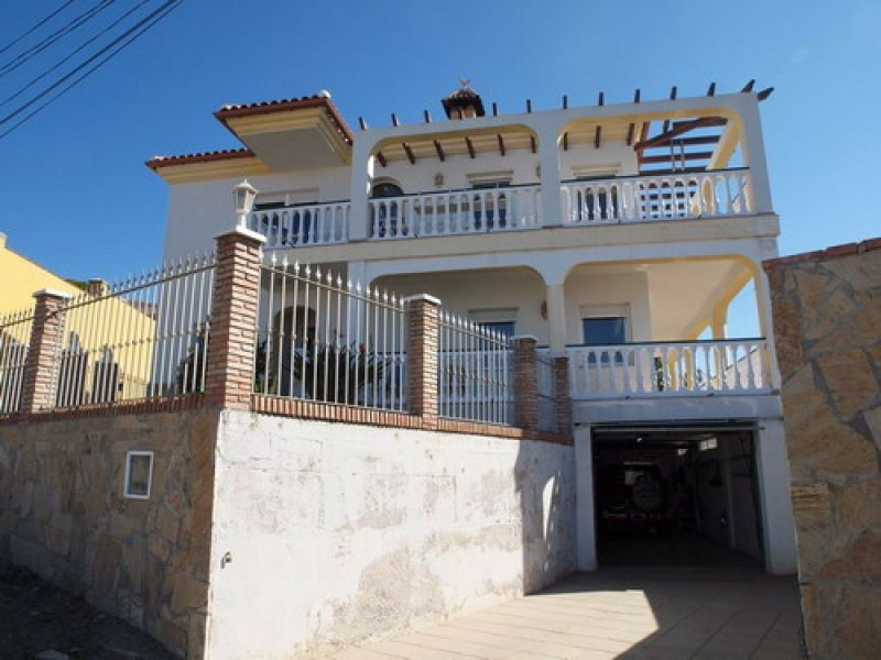 Detached Villa Mezquitilla Málaga