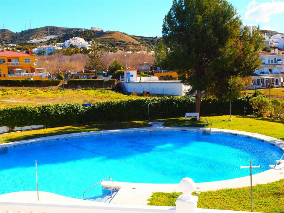 Middle Floor Apartment Torrox Málaga