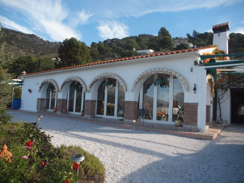 Detached Villa Cómpeta Málaga