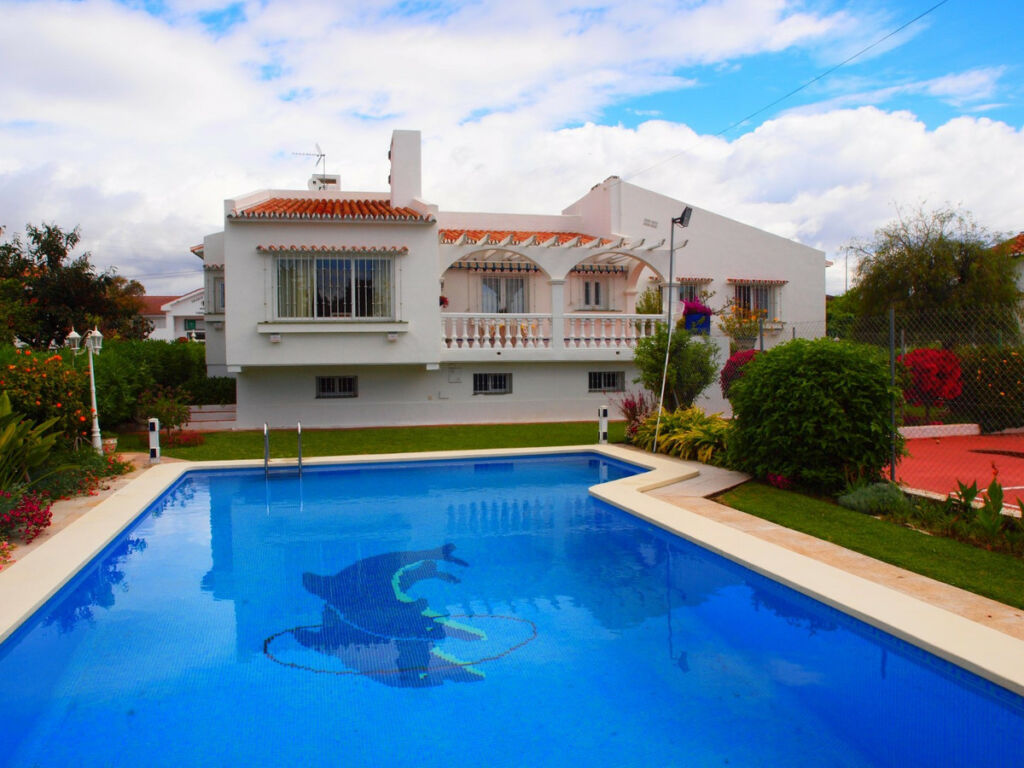 Detached Villa Benajarafe Málaga