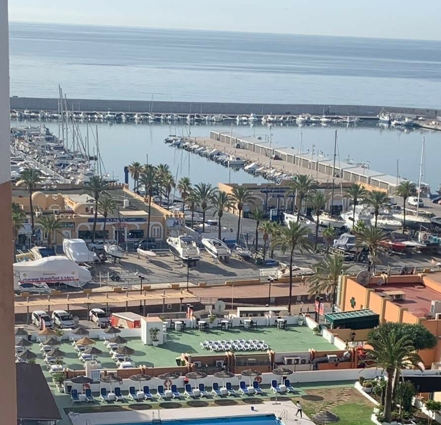 Penthouse Fuengirola Málaga - image 19