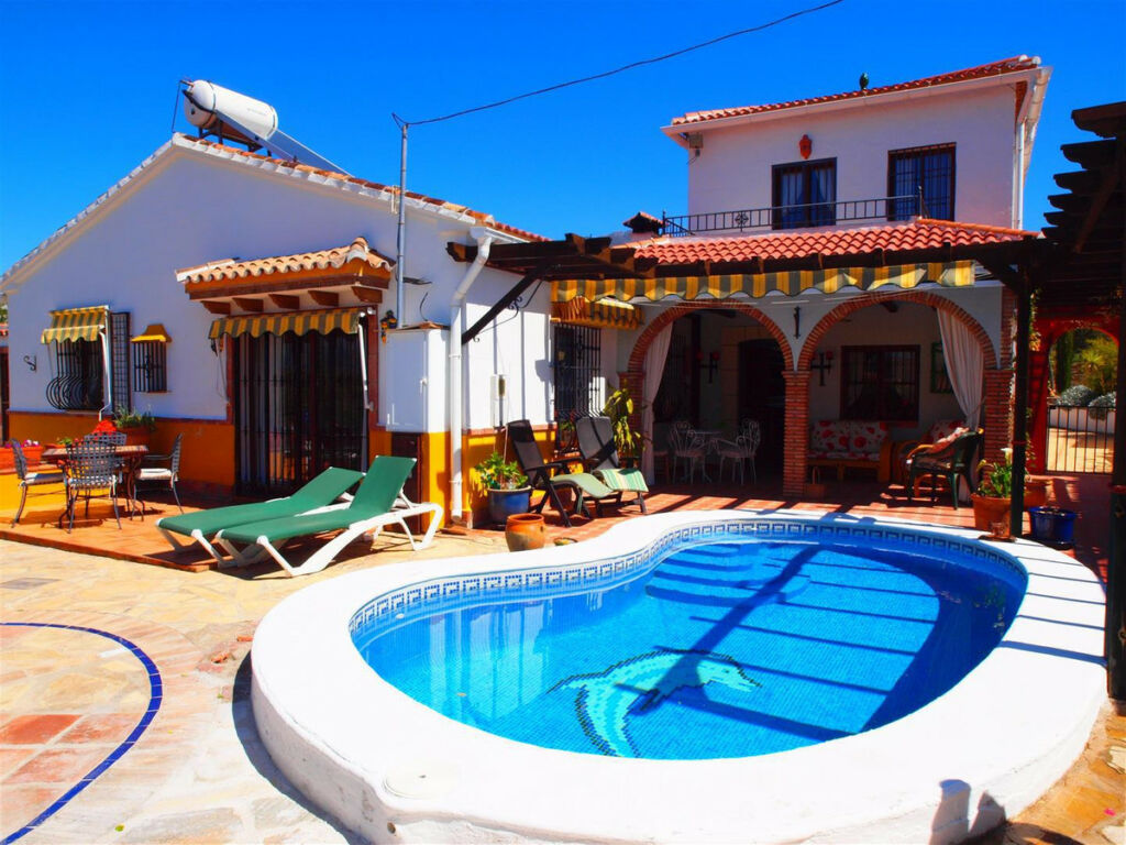 Detached Villa Viñuela Málaga