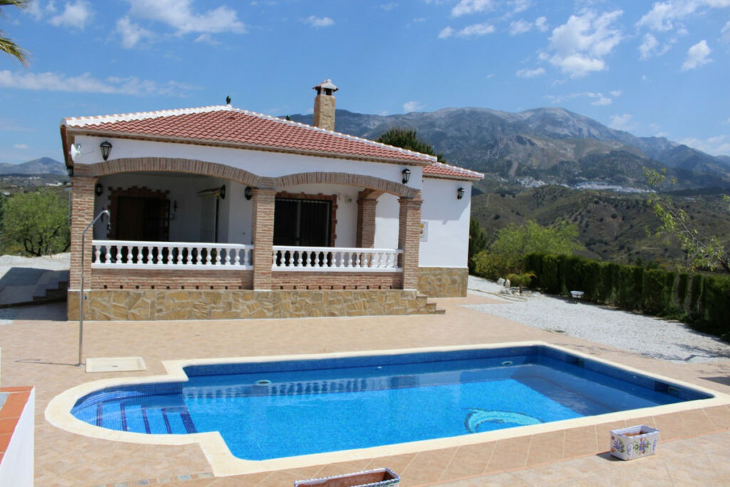 Finca - Cortijo Alcaucín Málaga