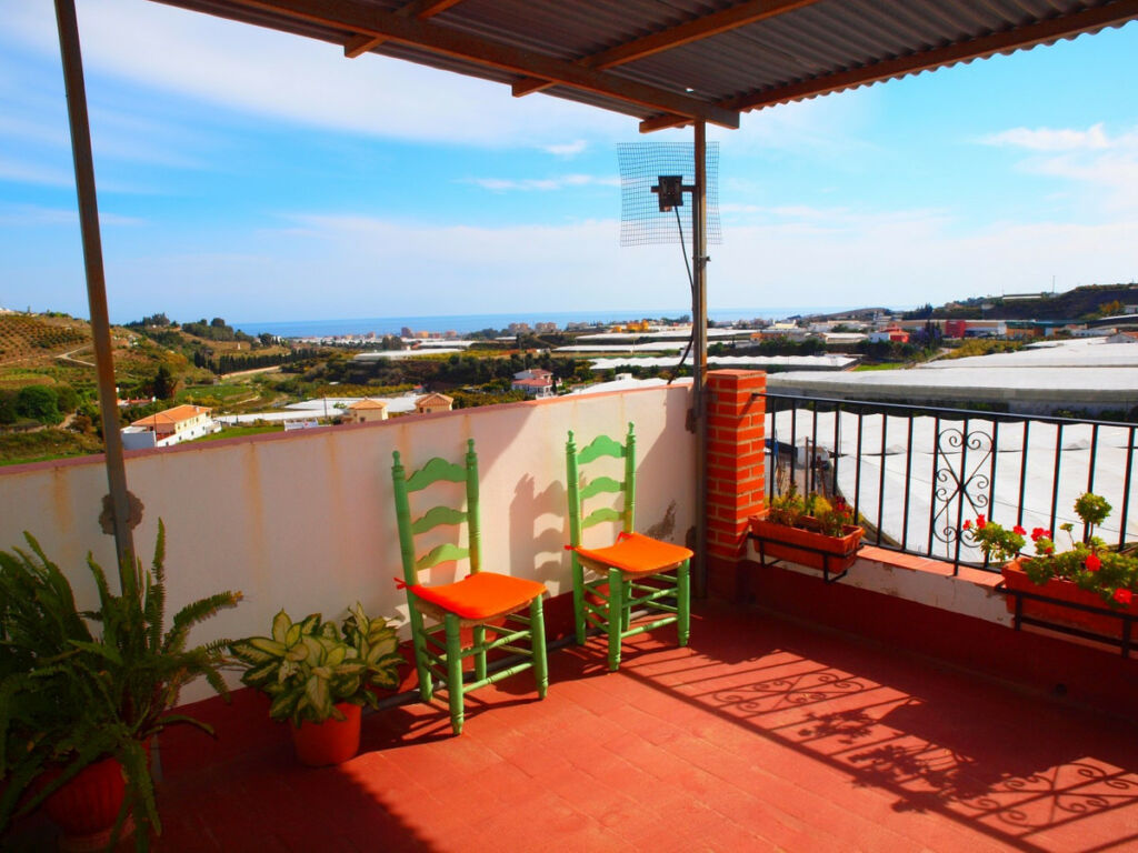 Middle Floor Apartment Algarrobo Málaga