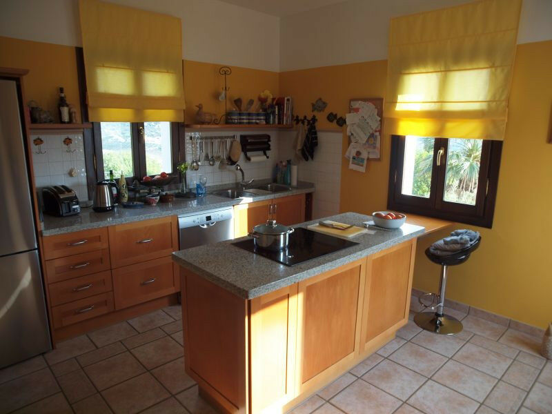 Detached Villa La Viñuela Málaga - image 10