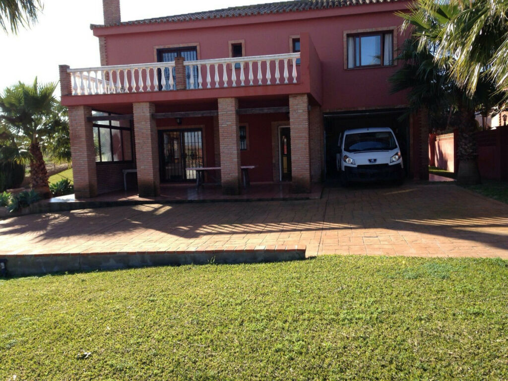 Detached Villa Conil de la Frontera Cádiz - image 10