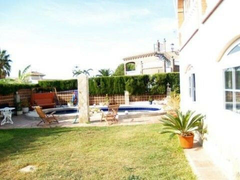 Detached Villa Caleta de Vélez Málaga - image 10