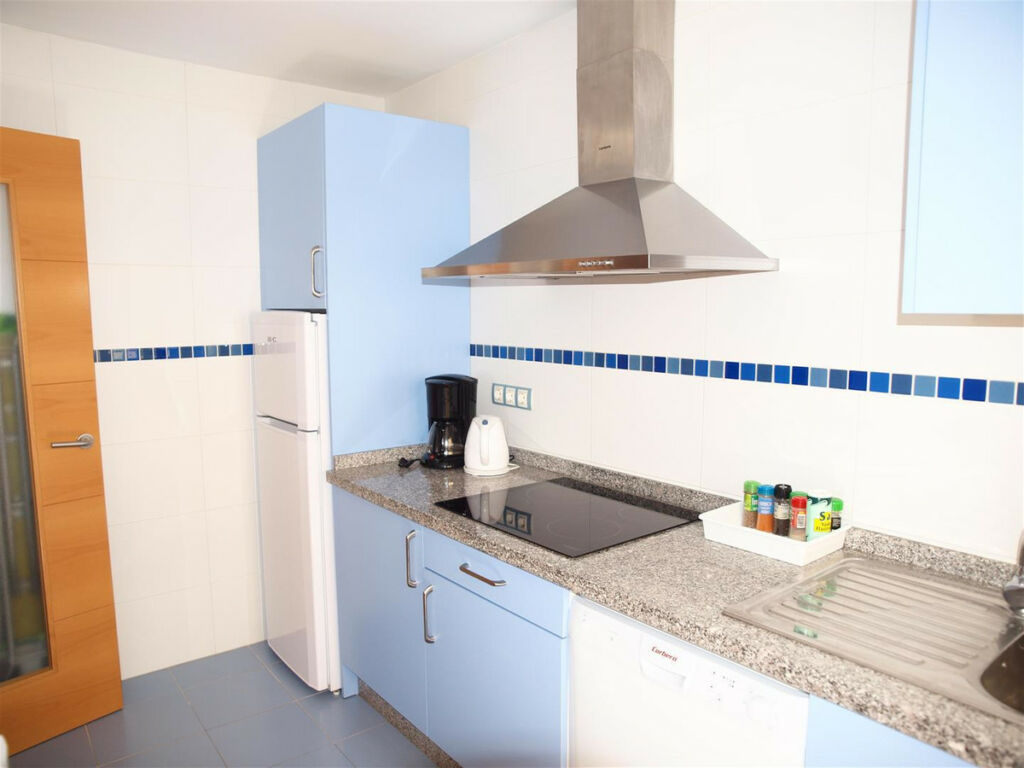 Middle Floor Apartment Torre del Mar Málaga - image 10