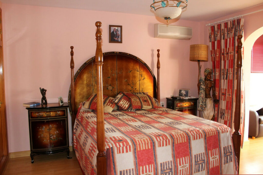Detached Villa Benajarafe Málaga - image 10