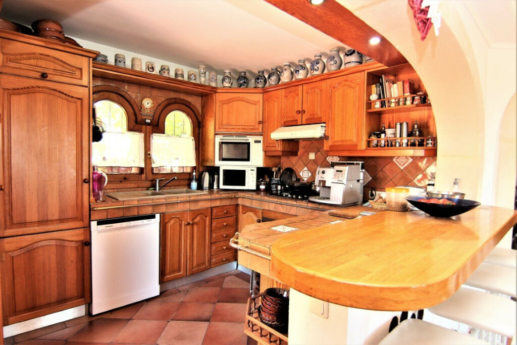 Detached Villa Benissa Alicante - image 11