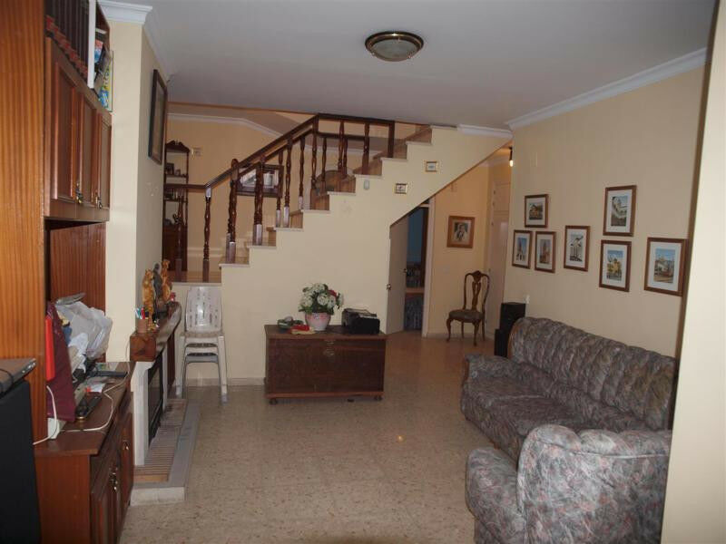 Townhouse Torre del Mar Málaga - image 10