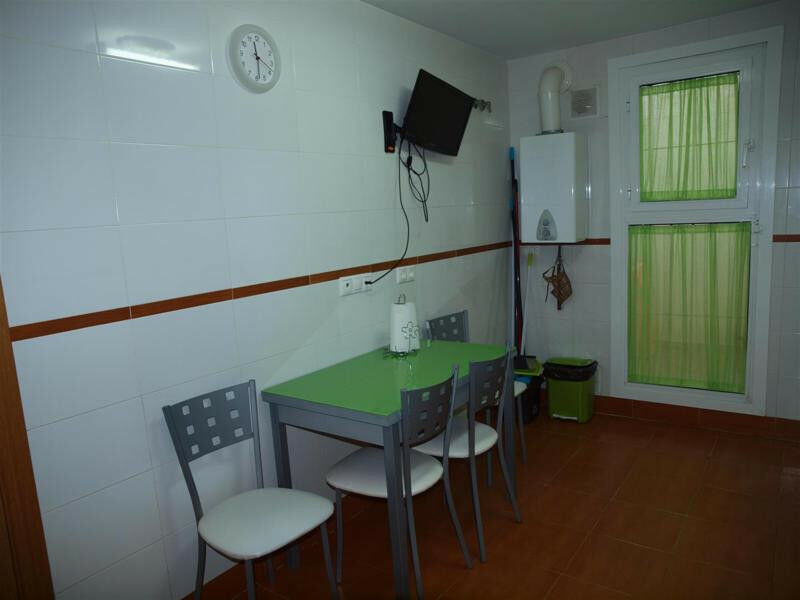 Ground Floor Apartment Almayate Málaga - image 10
