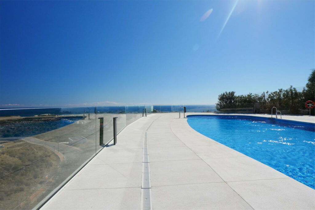 Penthouse La Cala de Mijas Málaga - image 10