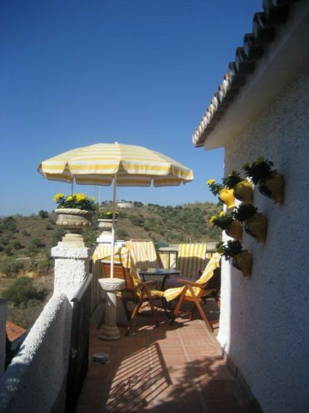 Detached Villa Benajarafe Málaga - image 10