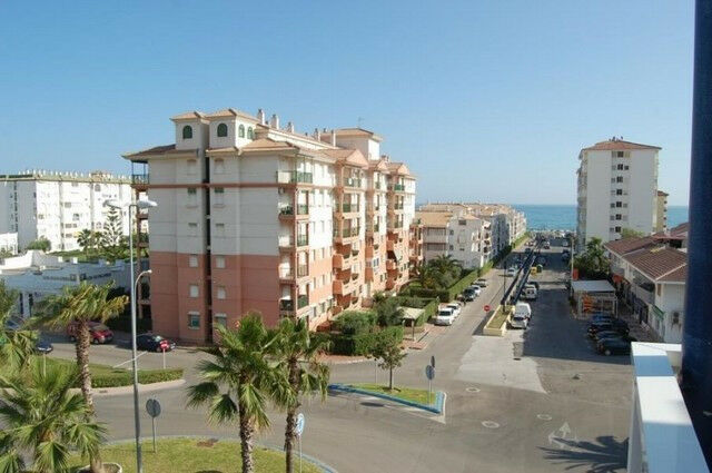 Ground Floor Apartment Torrox Málaga - image 10