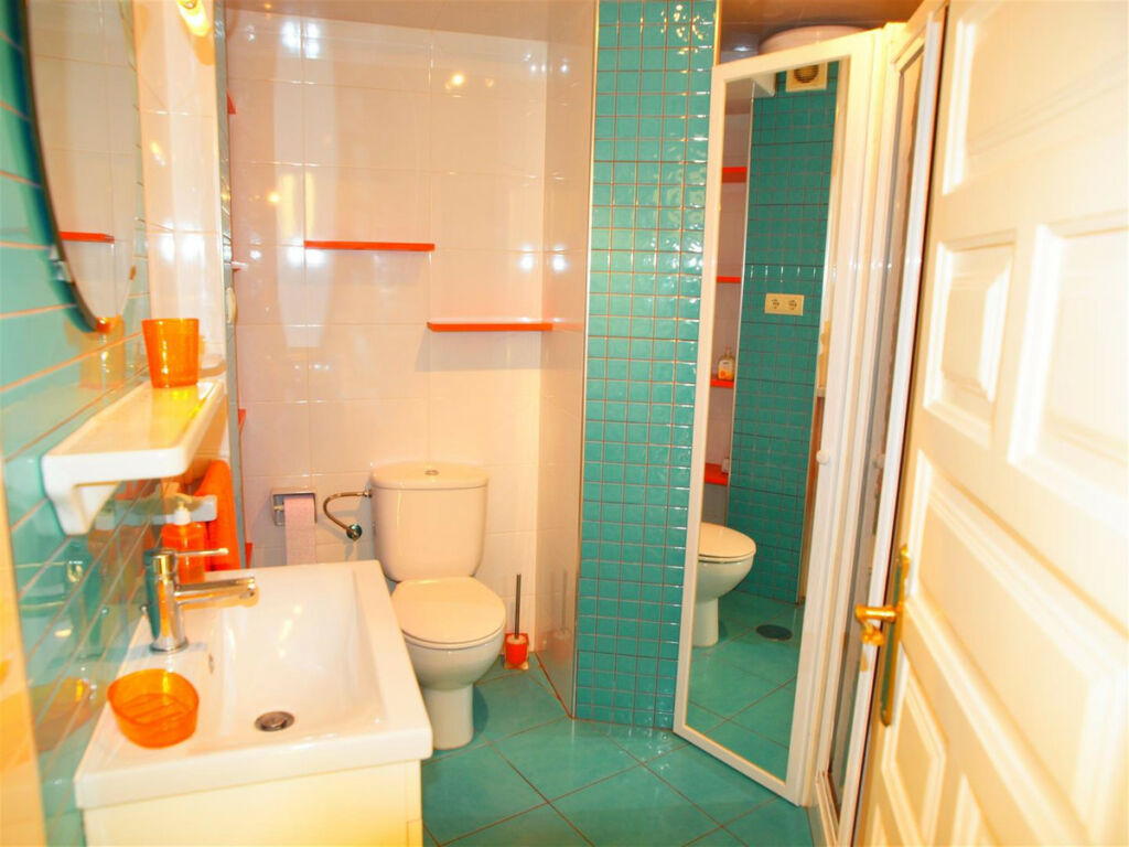 Middle Floor Apartment Algarrobo Málaga - image 10