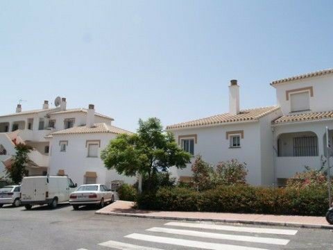 Middle Floor Apartment Torrox Málaga - image 10
