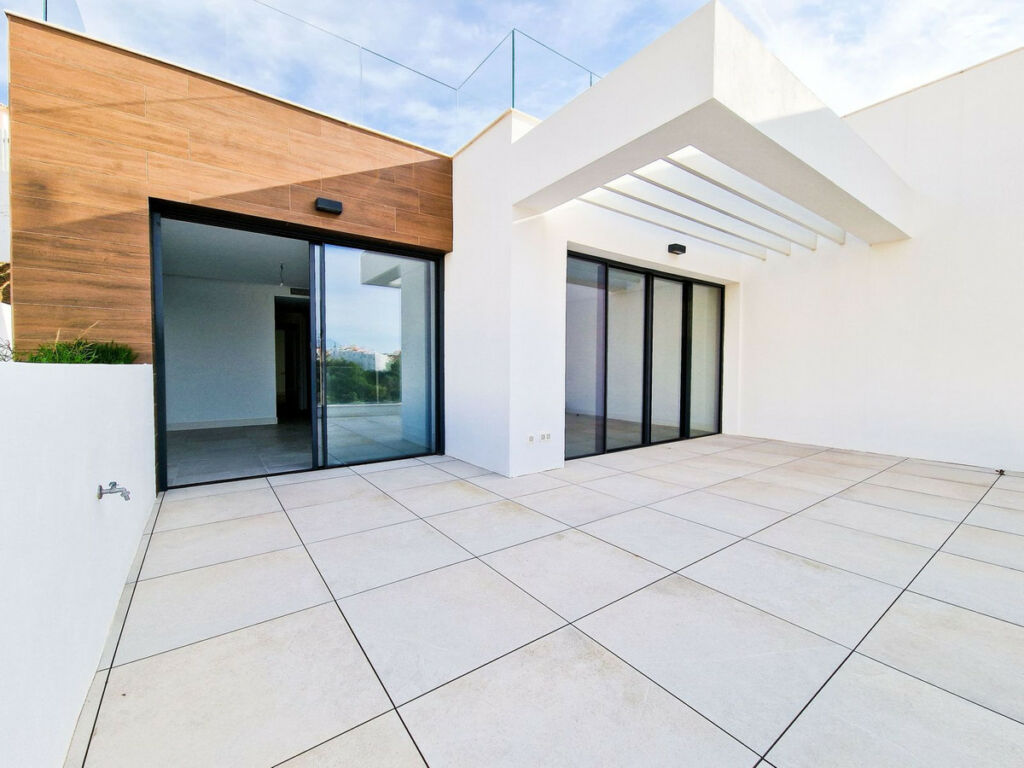 Penthouse Duplex Cabopino Málaga - image 6