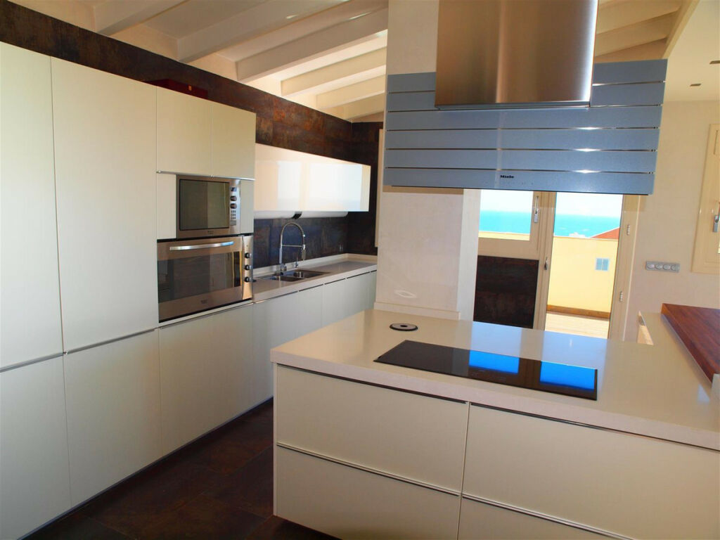 Penthouse Torre del Mar Málaga - image 10