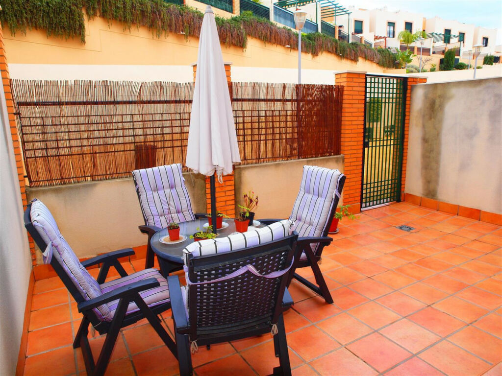 Townhouse Torre del Mar Málaga - image 10
