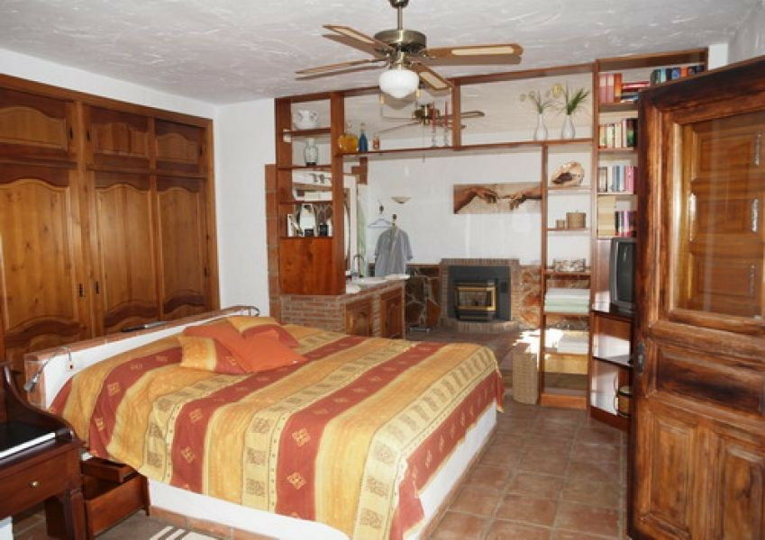 Detached Villa Moclinejo Málaga - image 10