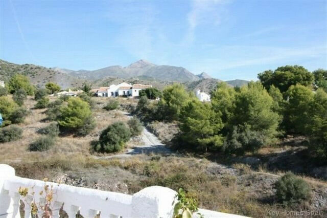 Detached Villa Nerja Málaga - image 10