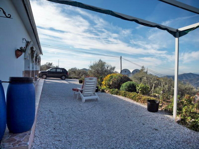 Detached Villa Cómpeta Málaga - image 10